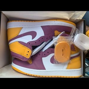 Brand New - Air Jordan 1 (Brotherhood’s)